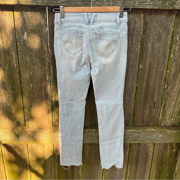 Wanna Betta Fit YMI Girls Skinny Jeans - Picture 2 of 6